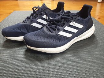 Běžecké boty ADIDAS Pureboost 23 - 44 2/3 - 5
