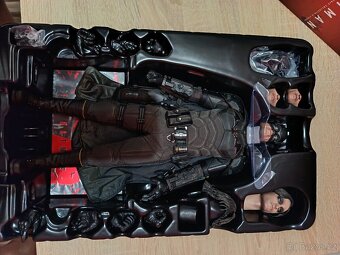 Hot Toys The Batman - 5