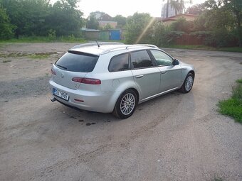 Alfa Romeo 159 Sportwagon 1.8 benzín Lpg - 5