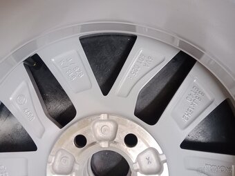 alu kola 5x100 r15 Škoda Fabia 4 - 5