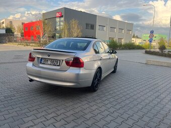 BMW 3 E90 - 5