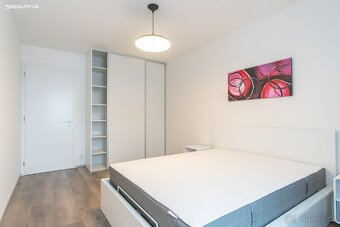 Pronájem bytu 2+kk 58 m² Nekvasilova, Praha - Karlín - 5