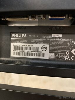 2x 22" LCD Philips FullHD včetně stojanu - 5
