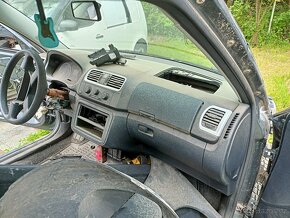 Fabia 2 - 5