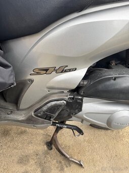 Skútr HONDA SH 150 - 5