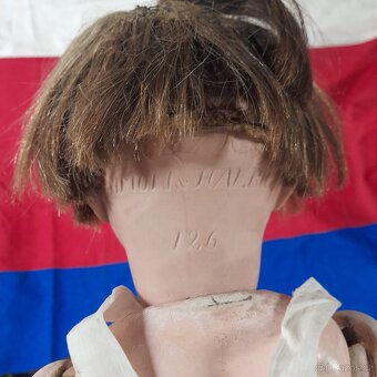 Stará porcelánová panenka - 5