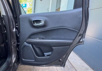 Jeep Compass 1.4 Multiair Longitude benzín manuál 103 kw - 5