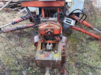 Prodám nakladac Unhz 750 - 5