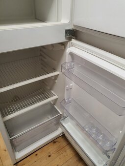 levně - úsporná lednice + mrazák Whirlpool a dovoz - 5
