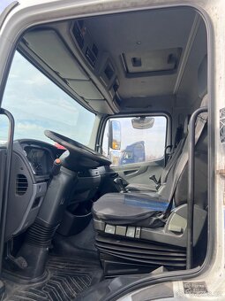 Mercedes Atego 815 skříň + Chladírenský - 5