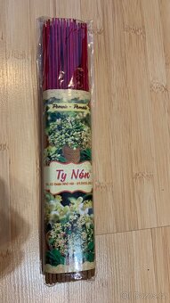 Vonné tyčinky 70 kusů a krabička - Vietnam - 5