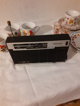 Retro radia - 5