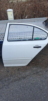 Leve zadni dvere skoda octavia 2 combi sedan - 5