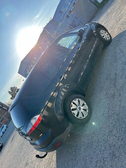 Ford s max 7 míst 2.0 tdci 103 kw - 5