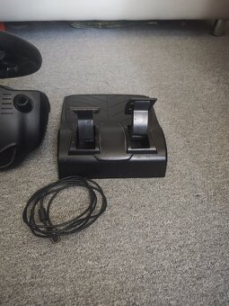 Logitech Driving Force GT - 5