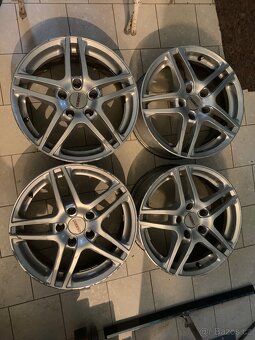 Disky Dezent 5x112 7j R 16 Mercedes+ pneu 205/55 r16 - 5