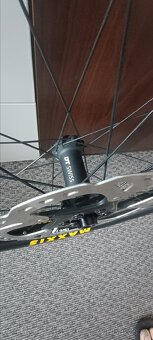 Zapletená kola DT Swiss x 1700 - 5