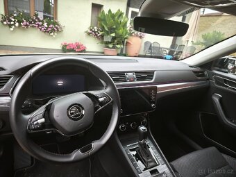 Superb Combi 2.0 TDI, 110kw ,Style,Black magic. - 5