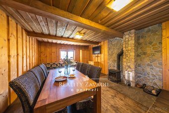 Prodej, chata- dřevěnice, 4 apartmány, Klokočov, ev.č. 00771 - 5