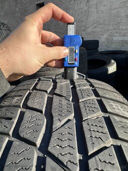 Zimní 2ks pneu 215/60 R17 - Continental - 5