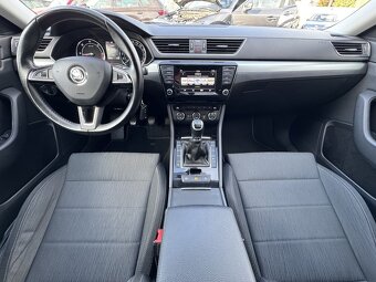 Škoda Superb 2.0TDi Ambition Xenony Navi Digi Klima - 5