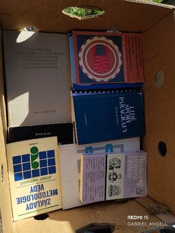 Soubor Knih o Právu, Podnikání a Ekonomii - 5