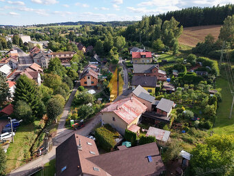 Prodej rodinného domu se zahradou o celkové ploše 216 m² v o - 5