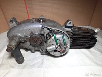 Motor jawa pařez - 5