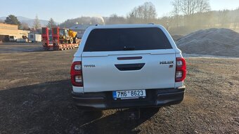 Toyota Hilux GR Sport - 5