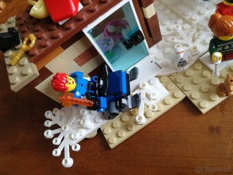 Lego - Zimní vesnička - 5