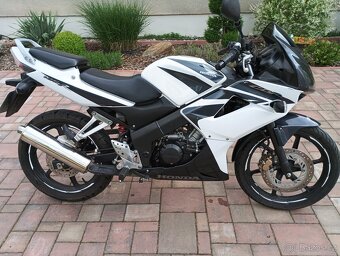 Honda CBR 125 - 5