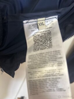 GUESS větrovka vel . XL - 5