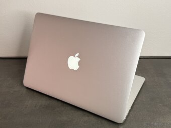 Macbook Air 13'' 2010 / 2GB / C2D / 128GB SSD / DPH - 5