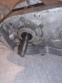 Polomotor babetta 210 - 5