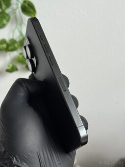 iPhone 15 Pro 256GB černý - 5