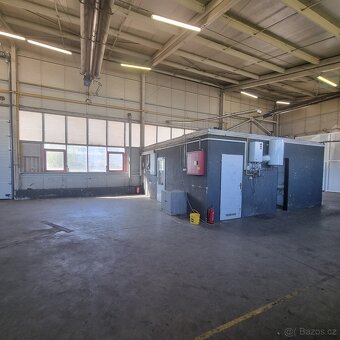 Dílna 400 m2 s parkovací plochou 2000 m2 - 5