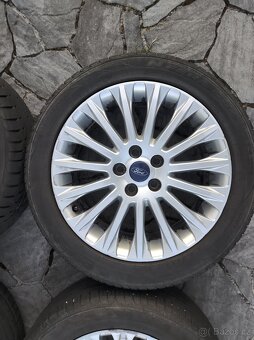 Alu kola originál Ford 5x108 215/50R17 letní - 5