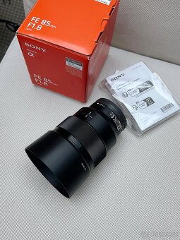 Sony FE 85mm f/1.8 - 5