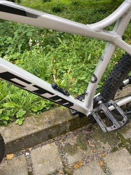 CTM Zephyr Pro 2020 – Trail / Enduro MTB kolo vel. XL, 27,5 - 5
