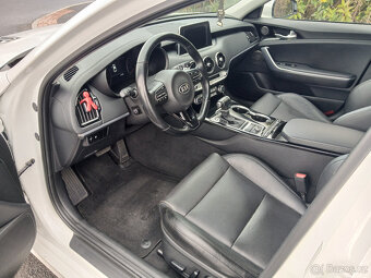 Kia Stinger 2.0 T-GDi 188kW 4x4 - 5