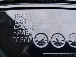 CAN-AM Spyder,BRP- levý přední blatník - 5