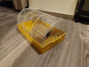 Prodám minimálně používanou klec. - 5