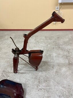 Plechy Jawa pionýr - 5