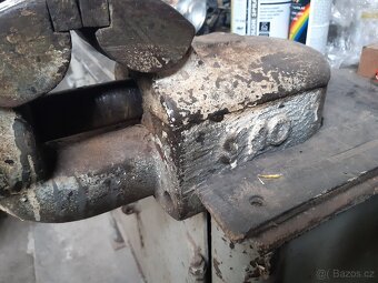 Dílenský svěrák s kovadlinkou - 5