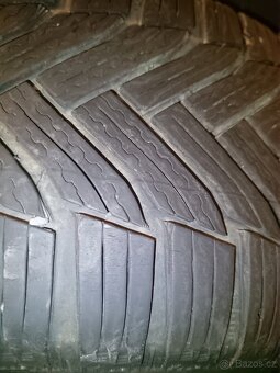 Prodám 205/65 R16 na 1 octavia - 5