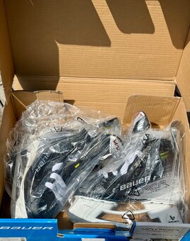 Brusle BAUER VAPOR HYP2RLITE Vel. 5 Fit 3 - 5