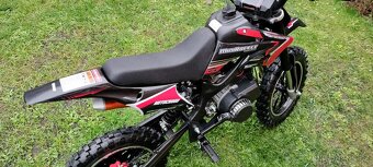 Nová benzínová dětská minikroska černá 49ccm - 5