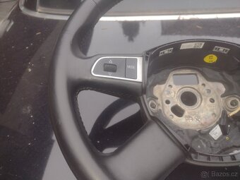 Audi A4 b8 multifunkční volant čtyřramenný - 5