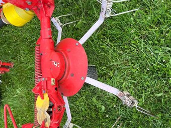 Obraceč sena Pottinger HIT 47N -sklopný nahoru s otočením- - 5