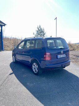 Volkswagen touran - 5